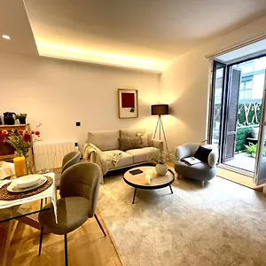 Appartement Mentura Centro De Parking Free, Saint-Sébastien